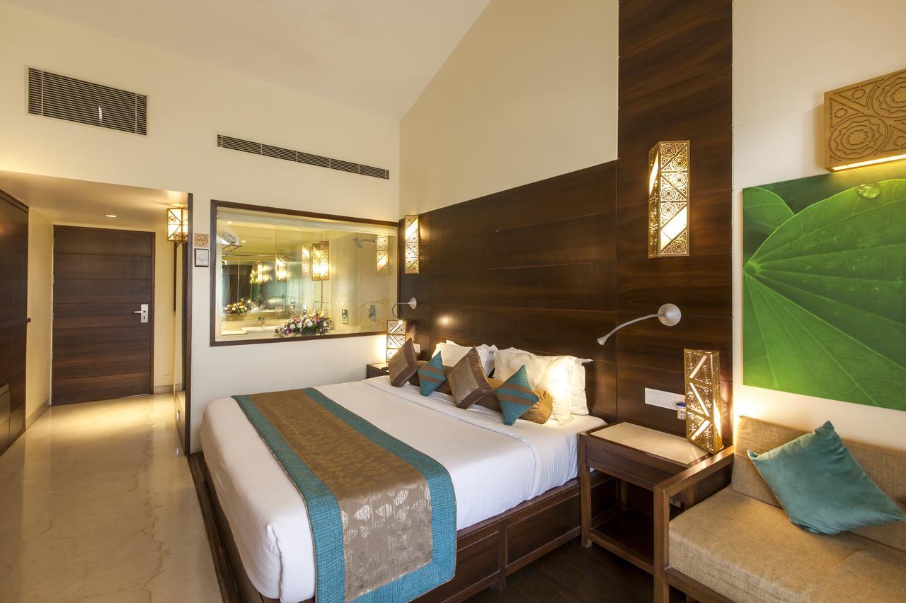 Hotel Hilltone Маунт-Абу Экстерьер фото
